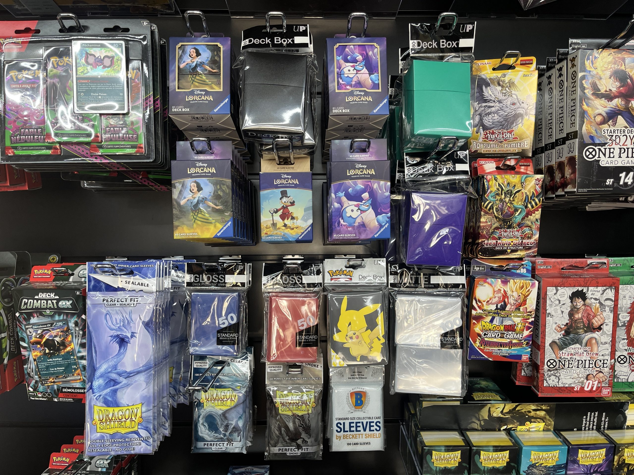 Univers TCG - boutique - accessoires - carte à l'unité - rachat collection - salle de jeu - GoRetroGaming